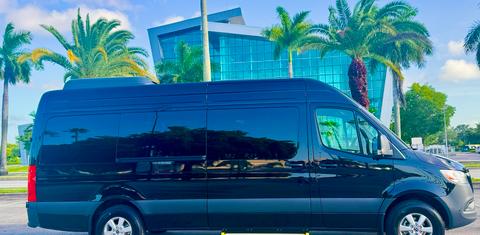 Mercedes-Benz Sprinter 2025