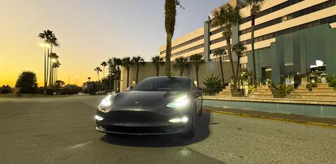 Tesla Model 3 2020