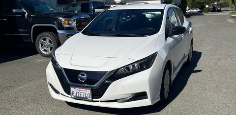 Nissan LEAF 2021