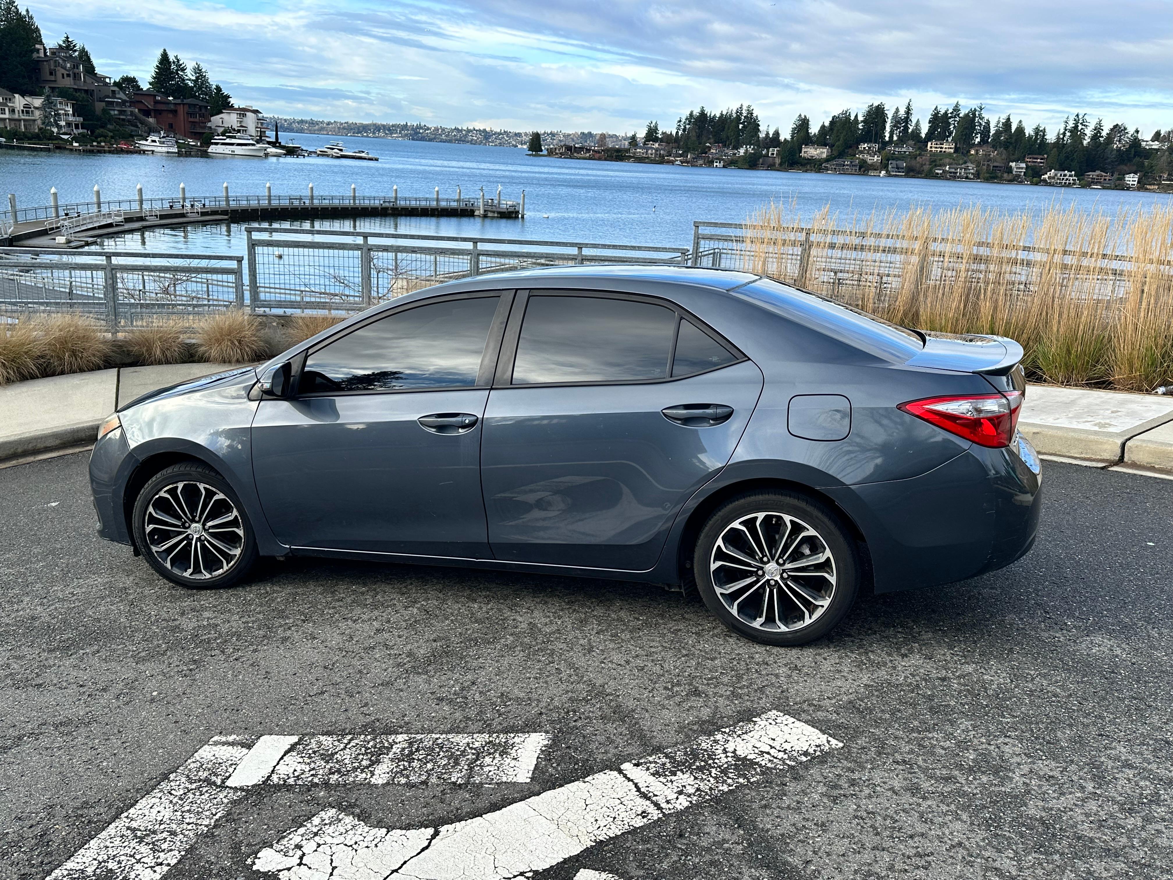 Toyota Corolla 2015 in Bellevue, WA
