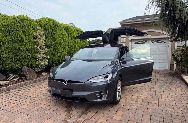2020 Tesla Model X