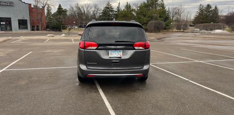 Chrysler Pacifica 2017