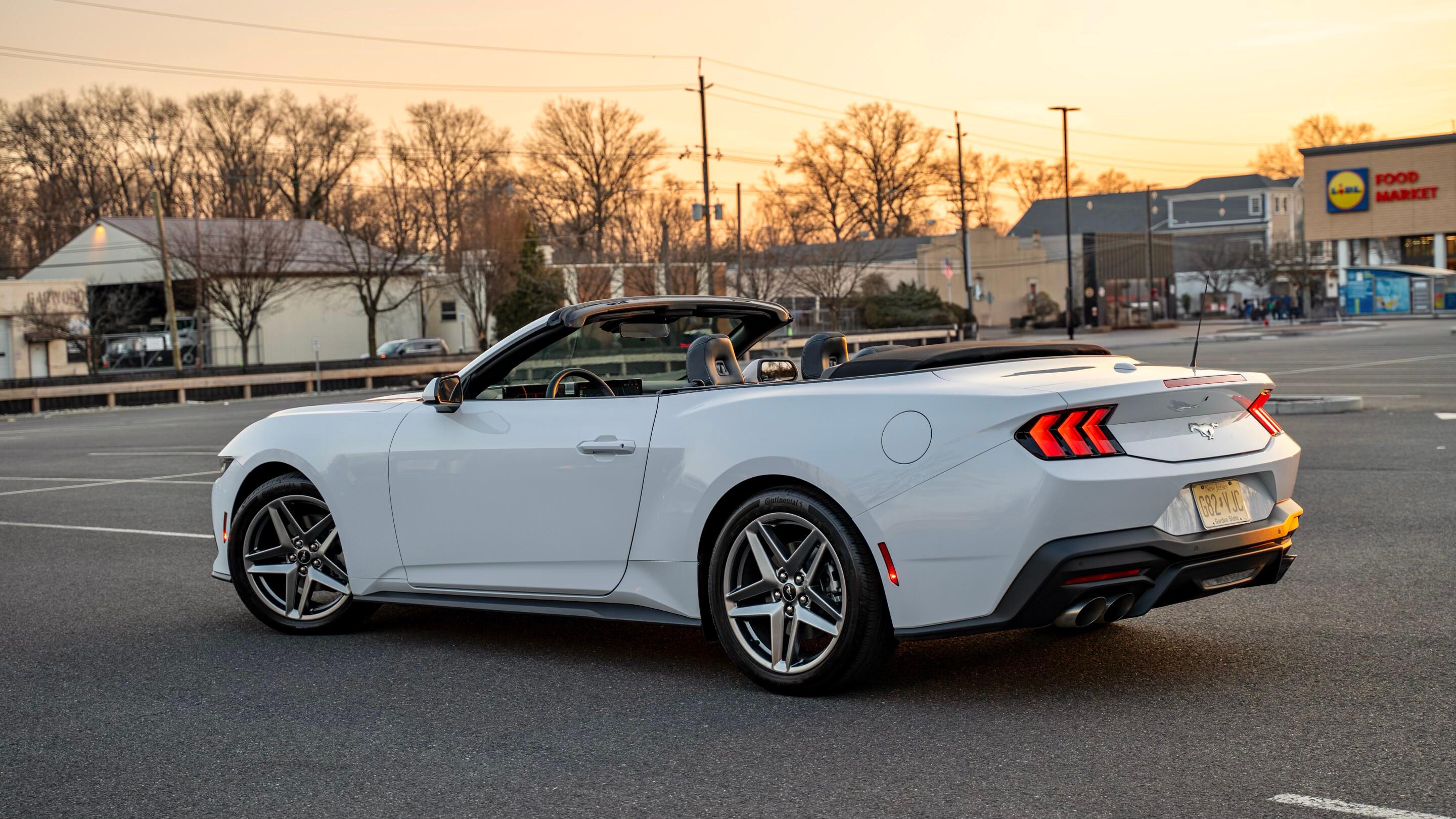Ford Mustang 2024 in 