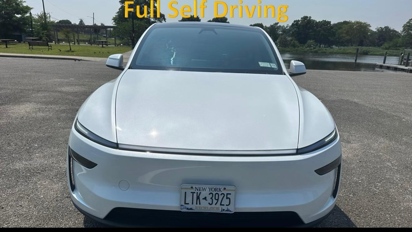 Tesla Model Y 2026 in Lake Ronkonkoma, NY