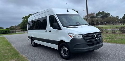 Mercedes-Benz Sprinter 2025