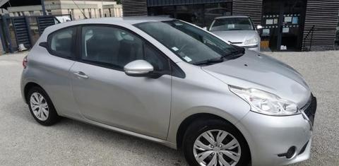 Peugeot 208 2013