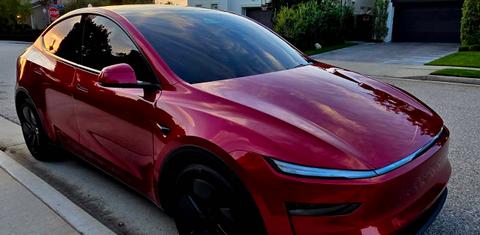 Tesla Model Y 2026