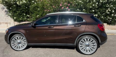 Mercedes-Benz GLA-Class 2015
