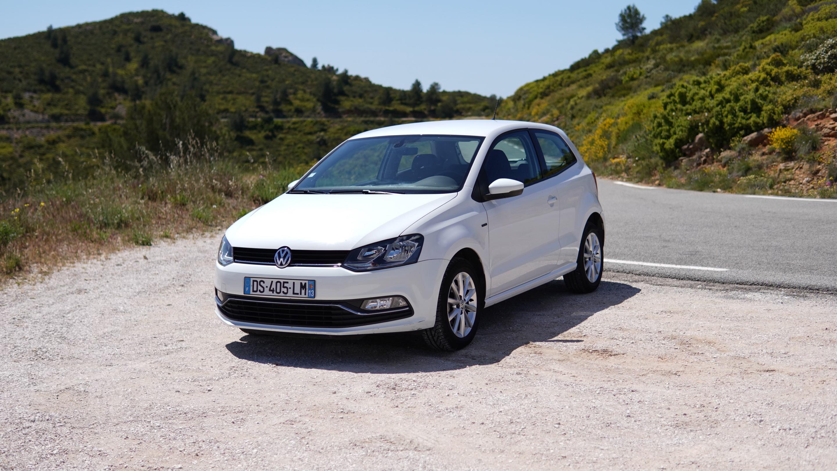 Volkswagen POLO 2015 à Vitrolles