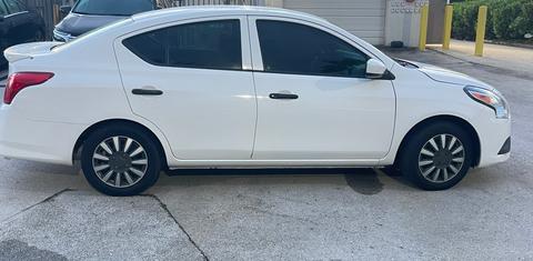 Nissan Versa 2019