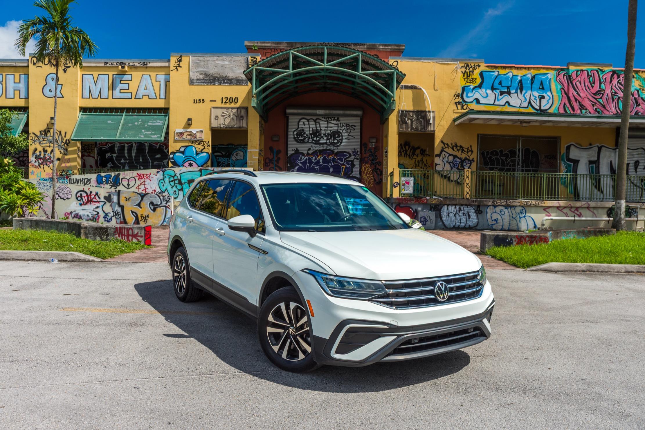 Volkswagen Tiguan 2023 in Miami, FL