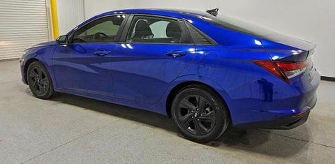 Hyundai Elantra 2021