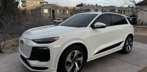 Audi Q6 e-tron 2025