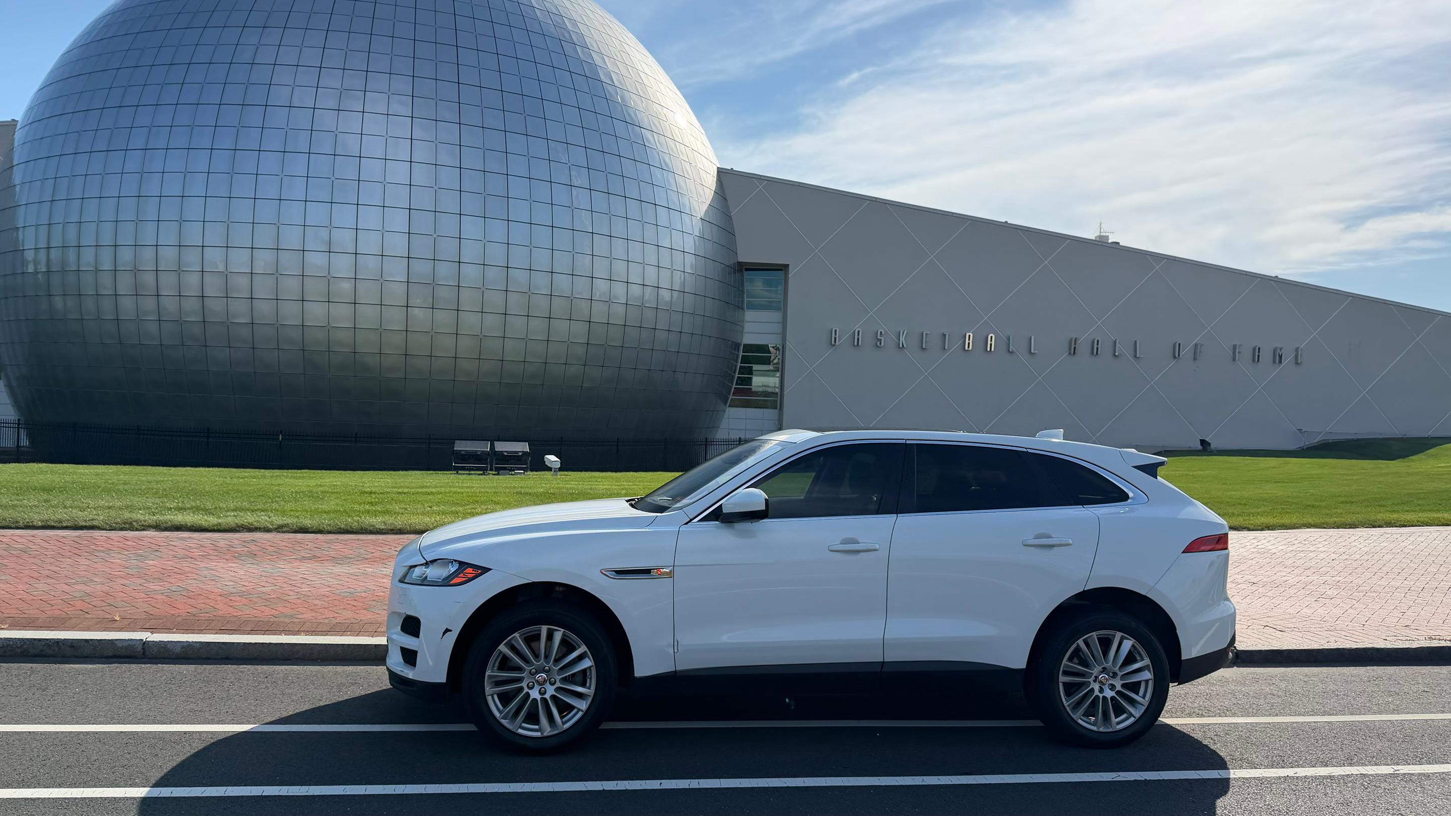 Jaguar F-PACE 2019 in Springfield, MA