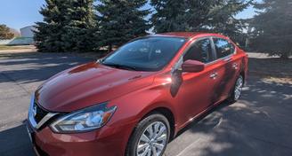 Nissan Sentra 2016 — Car rental alternative in Appleton, WI