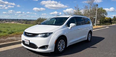 Chrysler Pacifica 2018