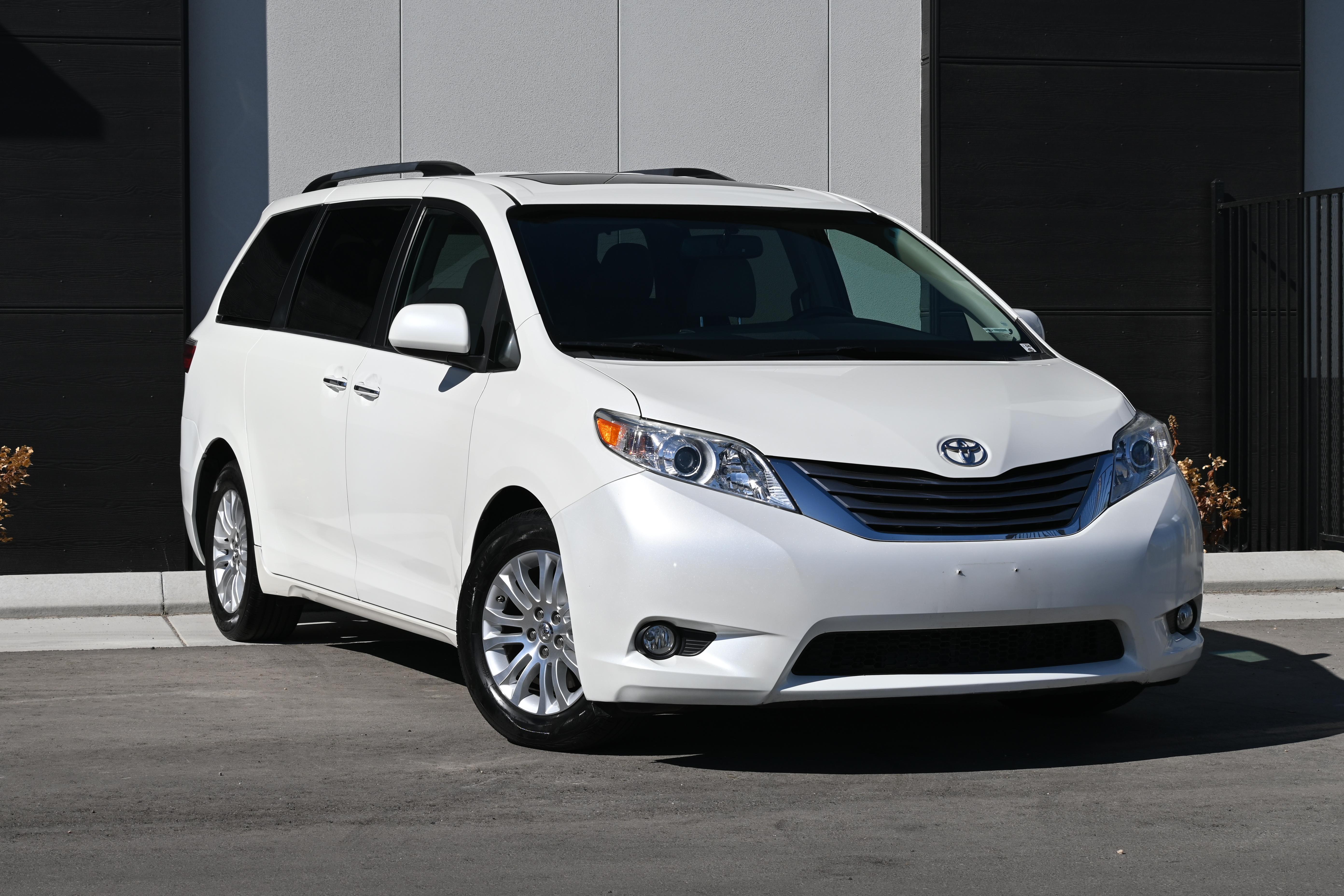 Toyota Sienna 2017 in Boise, ID