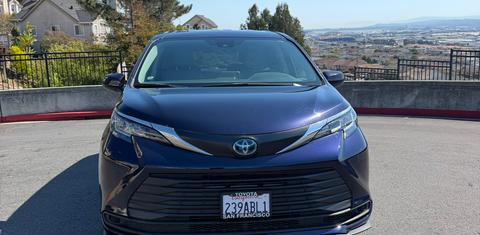 Toyota Sienna 2023