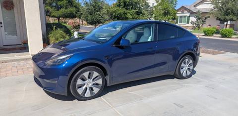 Tesla Model Y 2023
