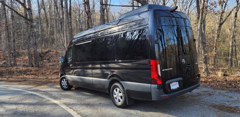 Mercedes-Benz Sprinter 2024