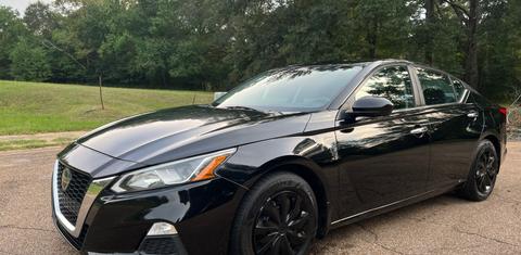 Nissan Altima 2019