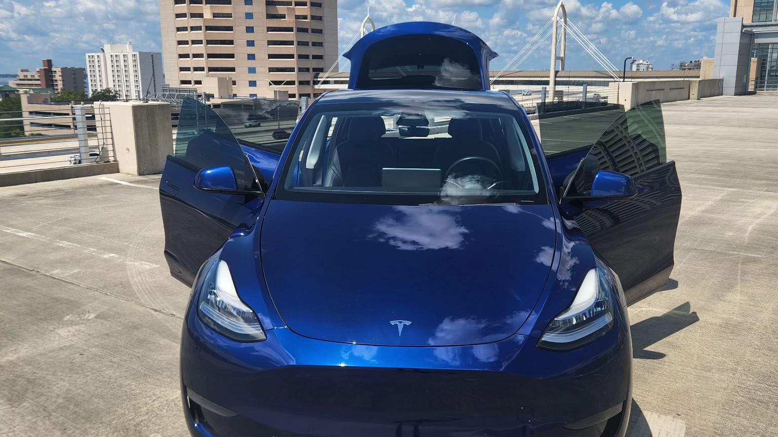 Tesla Model Y 2021 in Jacksonville, FL