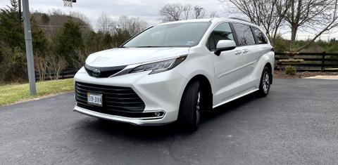 Toyota Sienna 2022