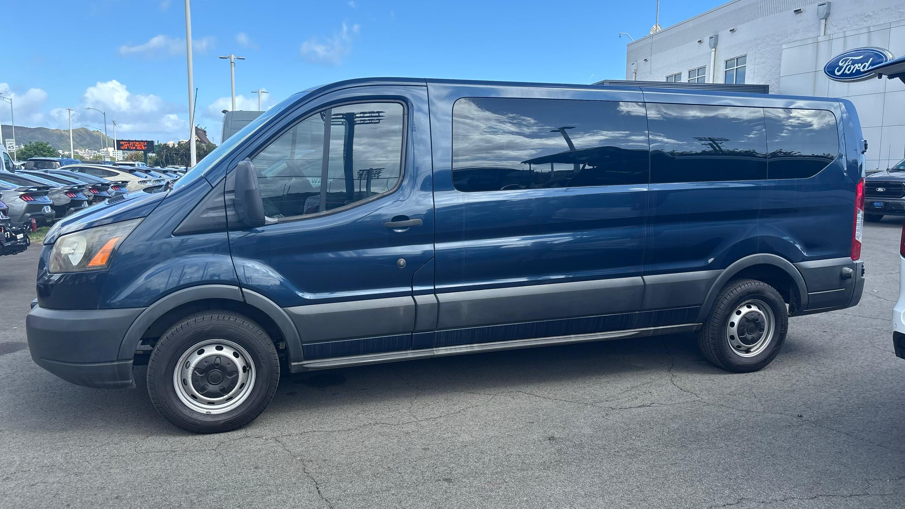 Ford Transit 2017 in Koloa, HI