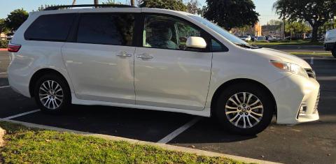 Toyota Sienna 2020
