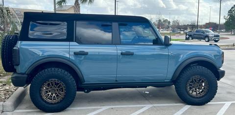 Ford Bronco 2023