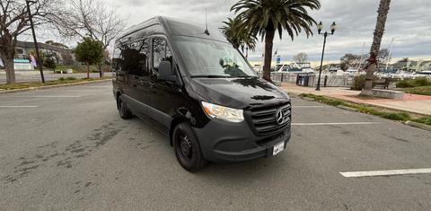 Mercedes-Benz Sprinter 2024