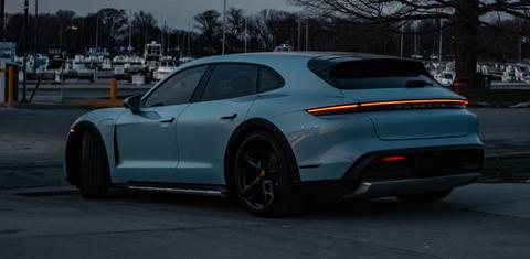 Porsche Taycan 2024