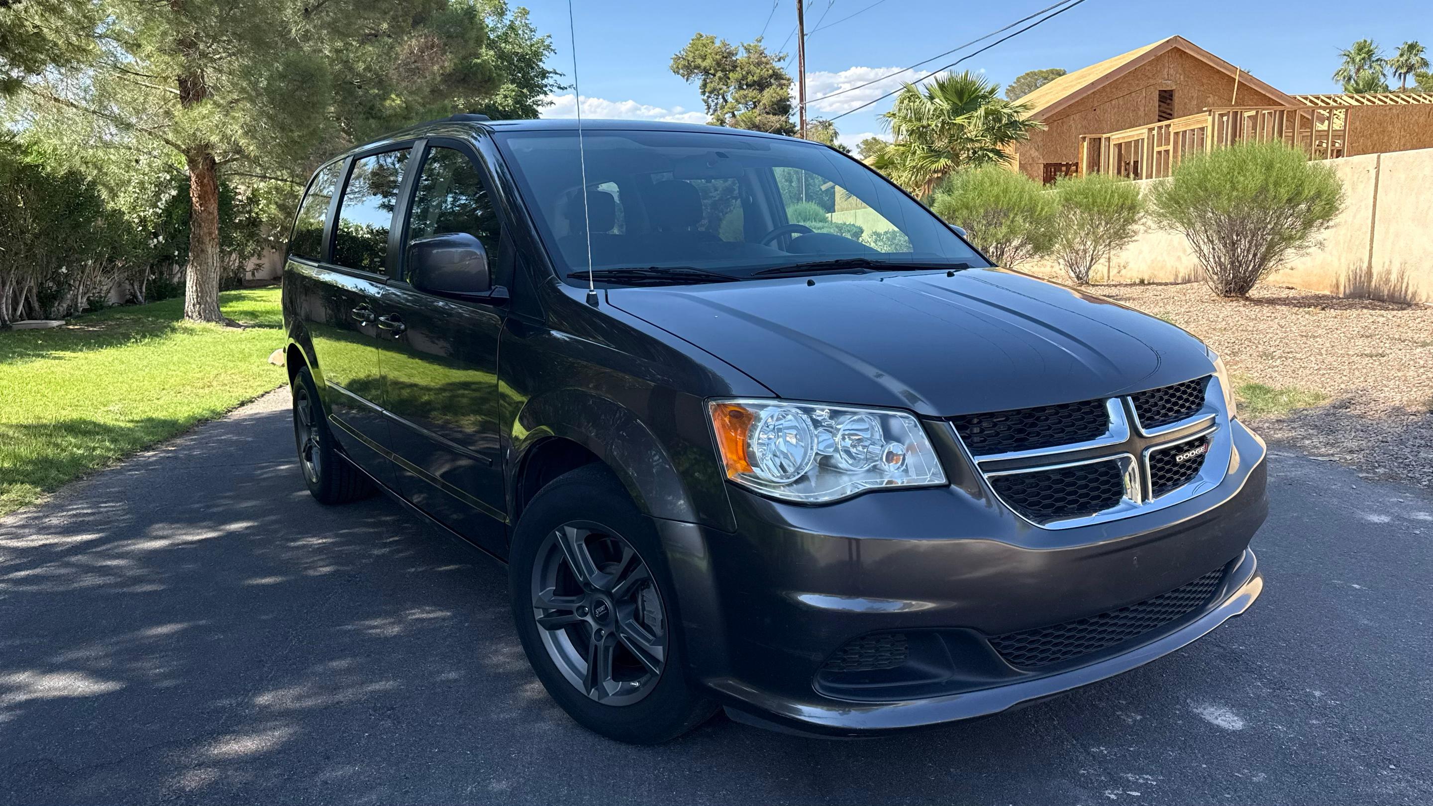 Dodge Grand Caravan 2016 in 