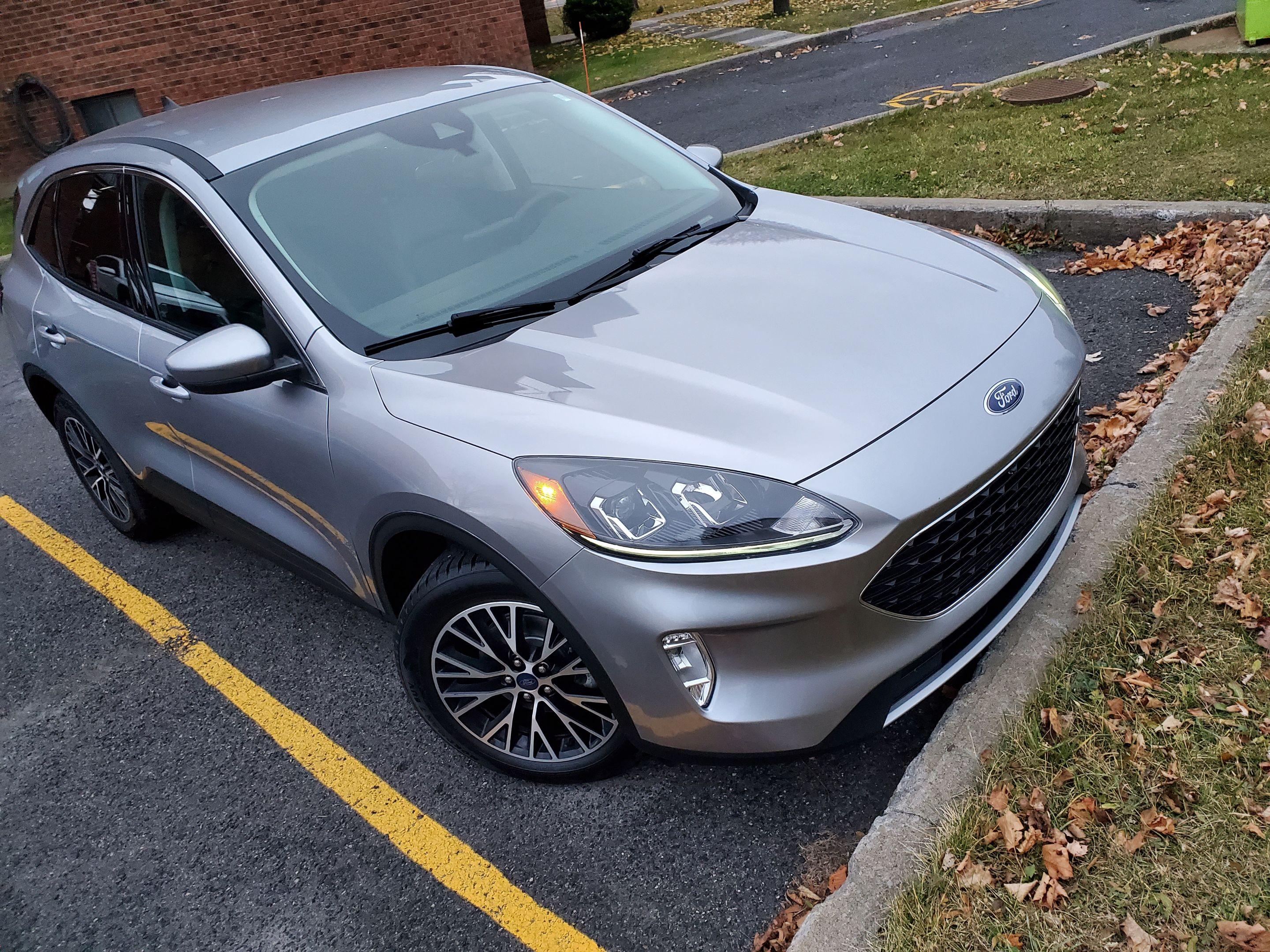 Ford Escape PHEV 2022 à Longueuil, QC