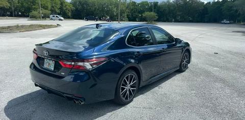 Toyota Camry 2021