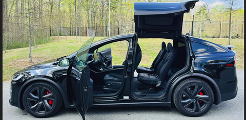 Tesla Model X 2026