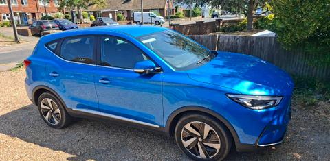 MG ZS SUV EV 2024