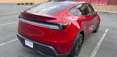 Tesla Model Y 2026