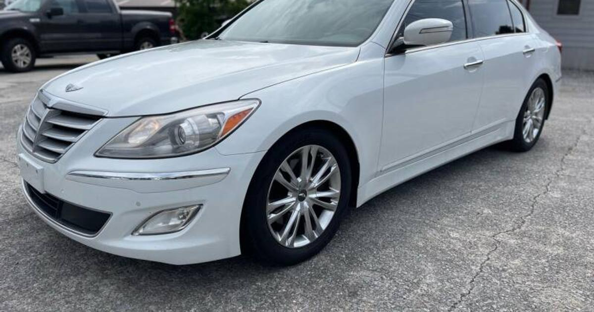 Hyundai Genesis 2012 rental in Somersworth, NH by SARINI CAR RENTAL