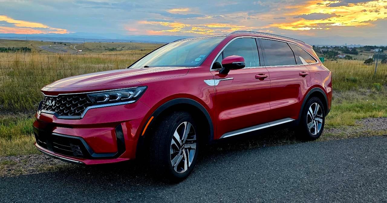Kia Sorento Plug-In Hybrid 2022 in Aurora, CO
