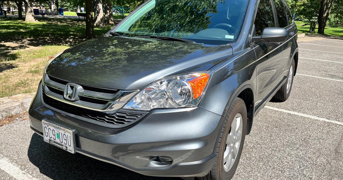 Honda CRV 2011 rental in Englewood, CO by Shihao D. Turo