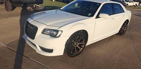 Chrysler 300 2017