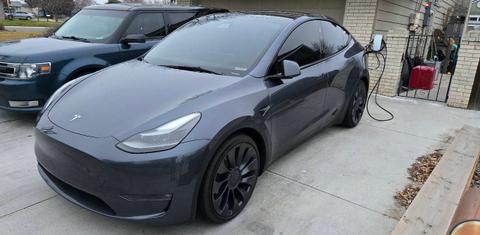 Tesla Model Y 2023
