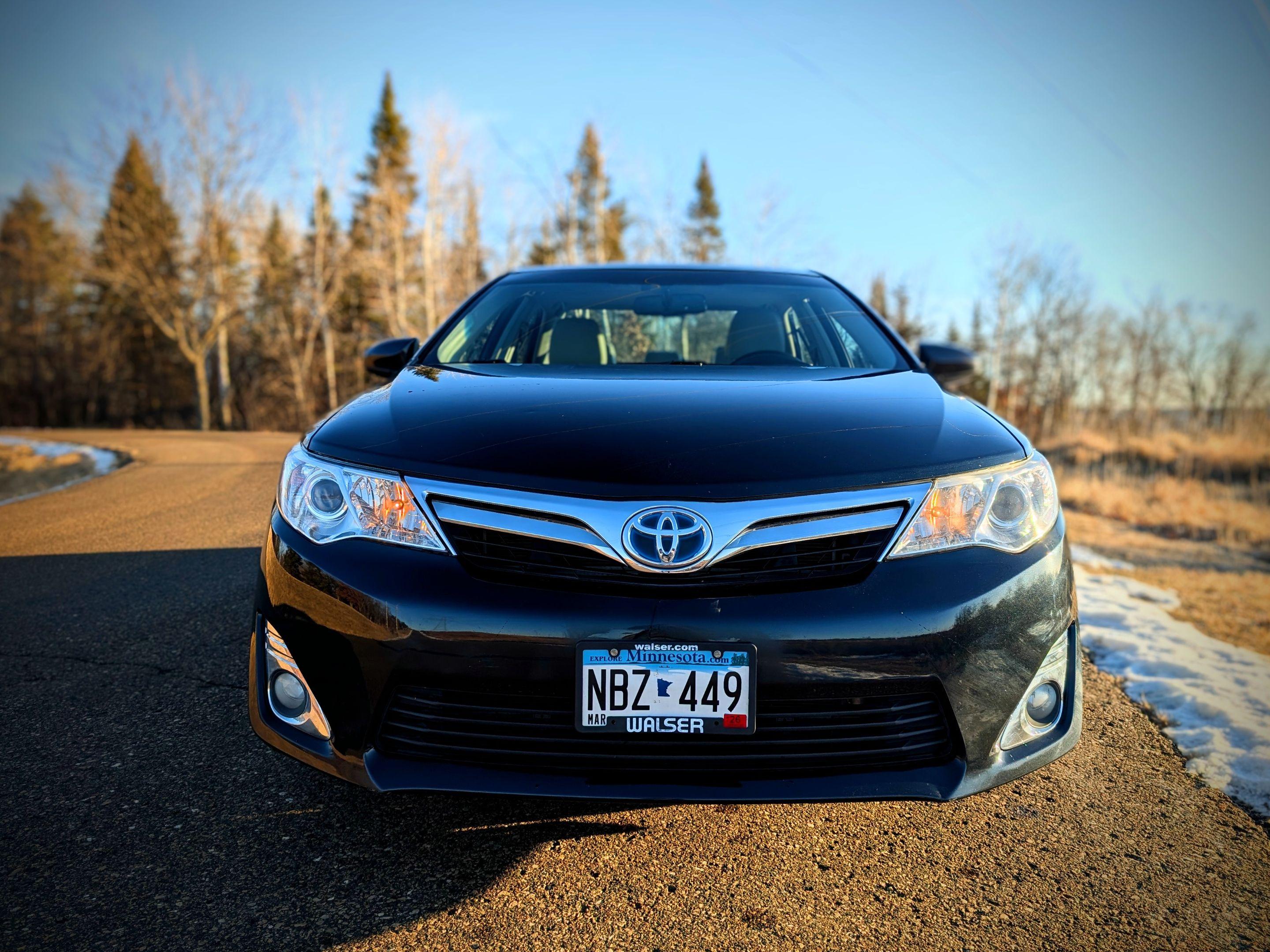 Toyota Camry Hybrid 2014 in Bayport, MN