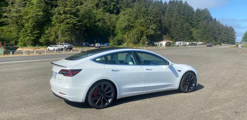 Tesla Model 3 2020