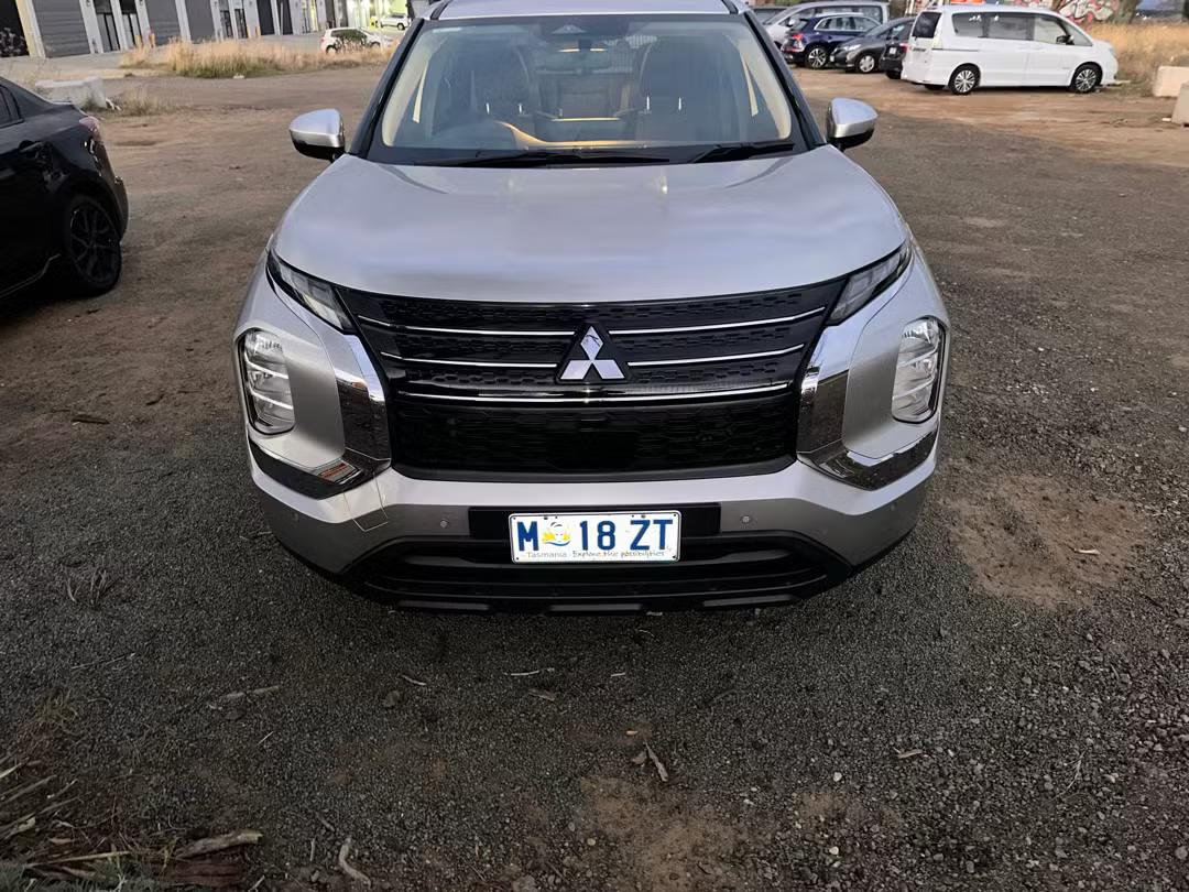 Mitsubishi OUTLANDER 2021 in Cambridge