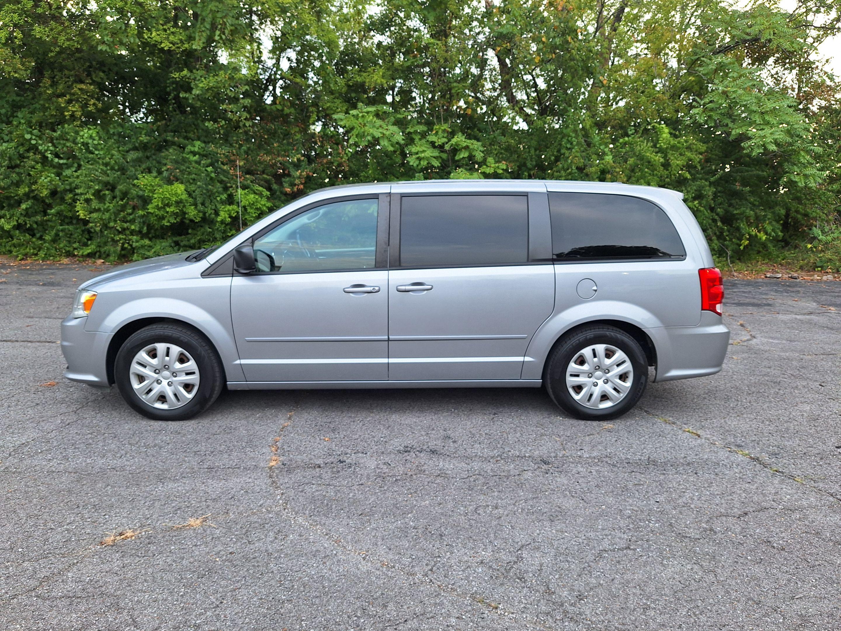 Dodge Grand Caravan 2017 in Nashville, TN