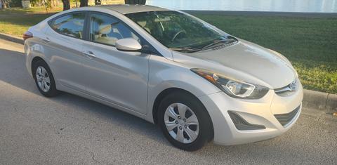 Hyundai Elantra 2016