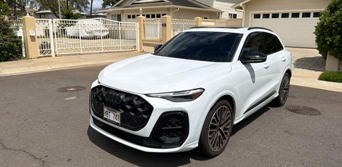Audi SQ5 2025