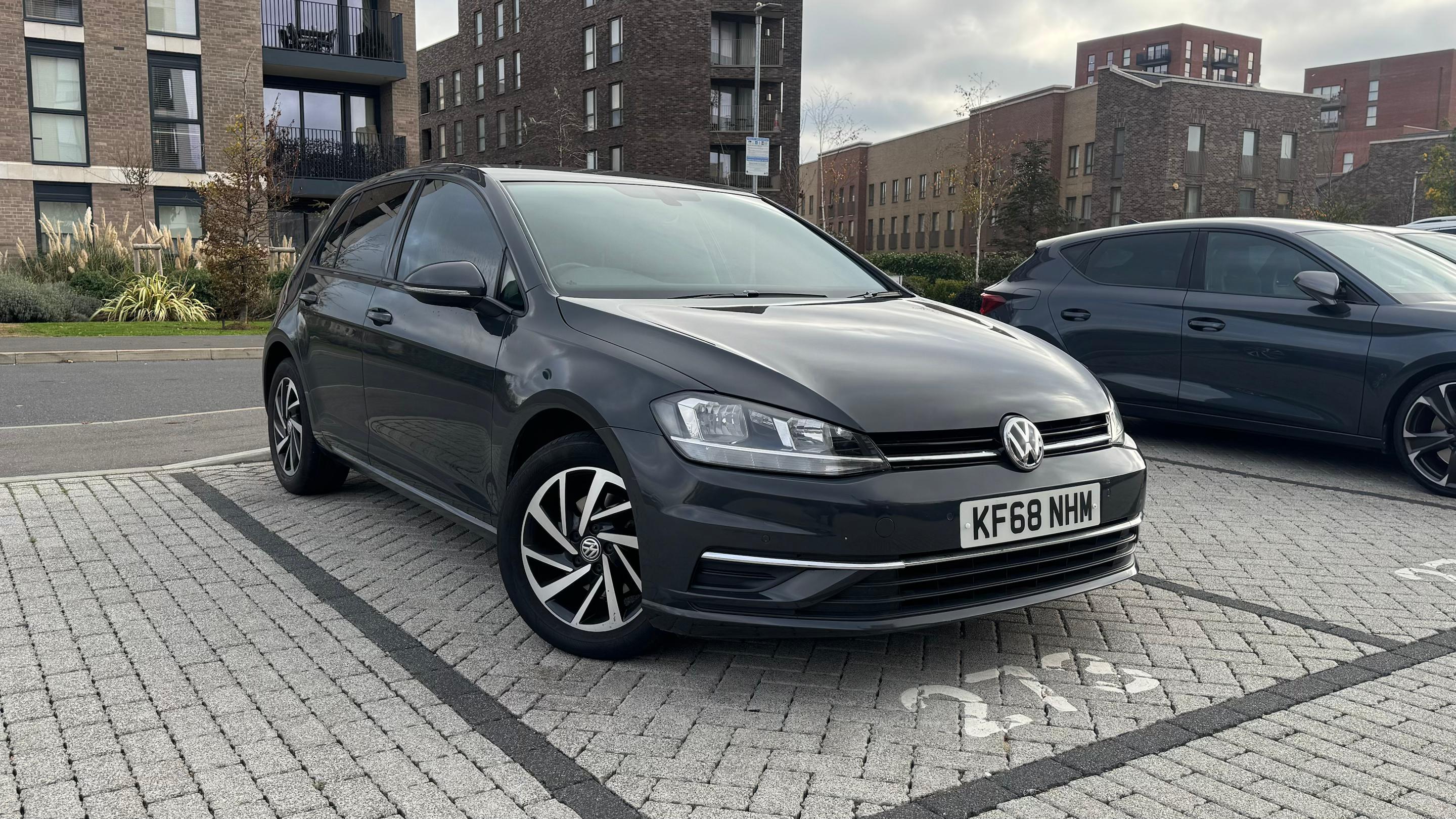 Volkswagen Golf 2019 in London